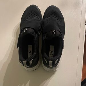 Tiem cycling shoes size 8.5